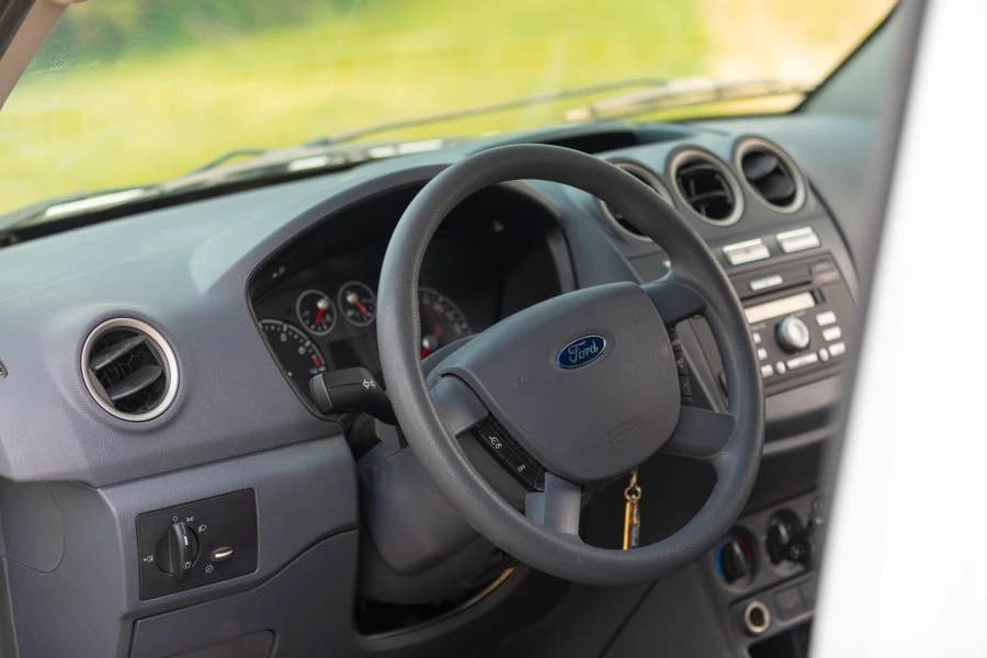 2010 Ford Transit Connect - Image 12 of 16