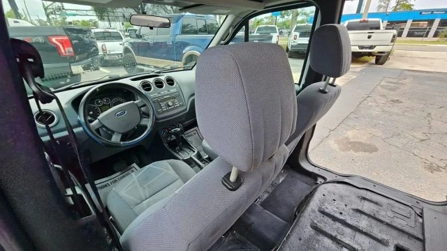 2010 Ford Transit Connect - Image 18 of 21