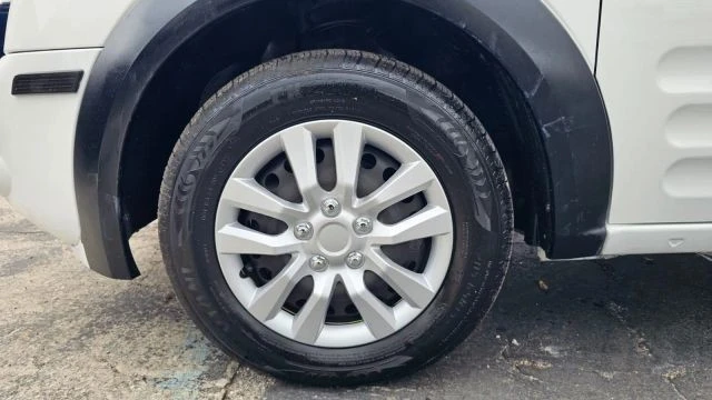 2010 Ford Transit Connect - Image 13 of 21