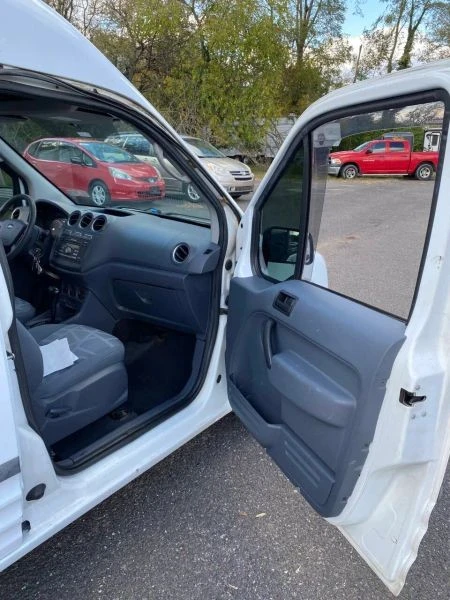 2010 Ford Transit Connect - Image 10 of 12