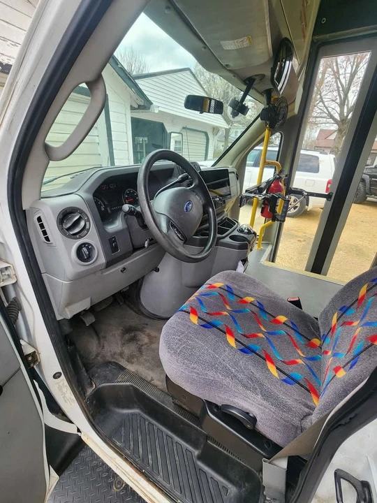 2010 Ford Econoline Van - Image 6 of 15
