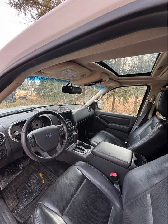 2010 Ford Explorer 4th Gen - Image 4 of 10