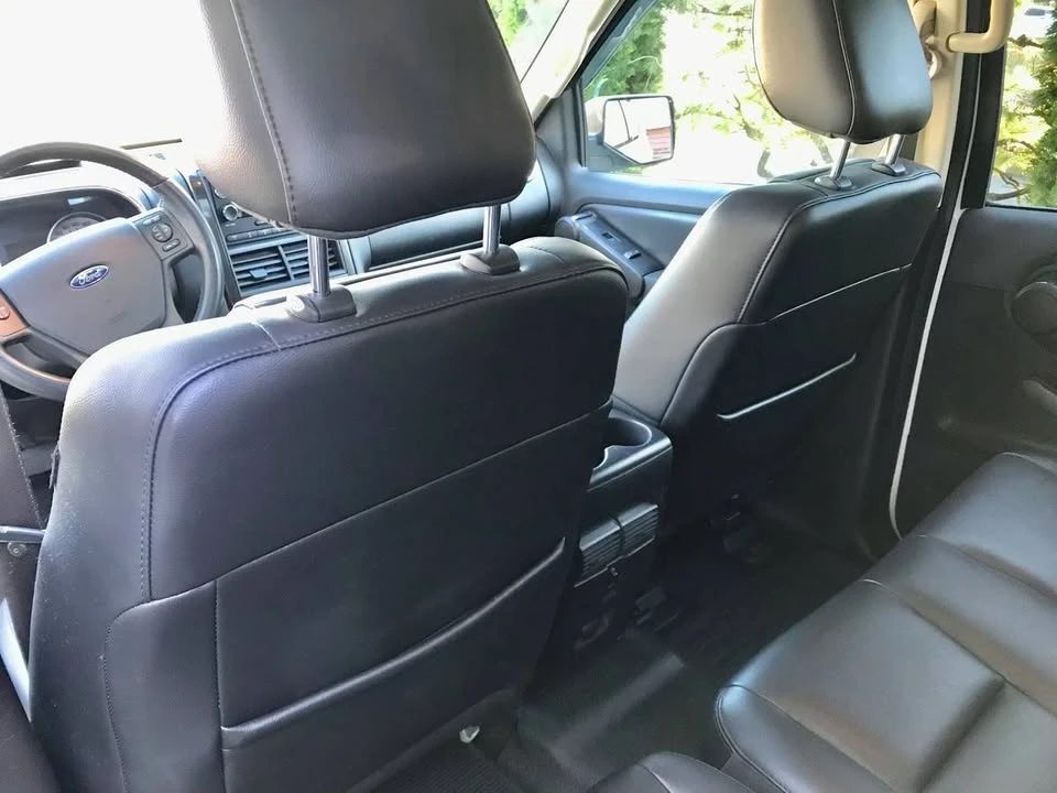 2010 Ford Explorer Sport Trac - Image 9 of 15