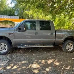 2010 Ford F-350 XLT Cab & Chassis