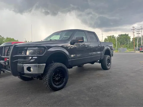 2010 Ford F-150 SuperCrew Cab XLT