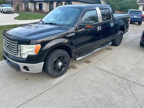 2010 Ford F-150 SuperCrew Cab XLT