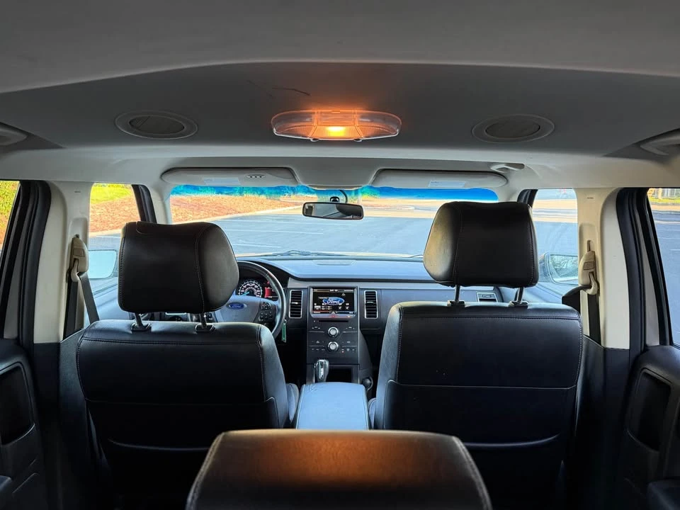 2010 Ford Flex - Image 11 of 12