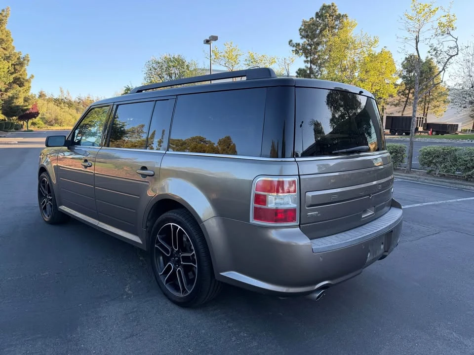 2010 Ford Flex - Image 7 of 12