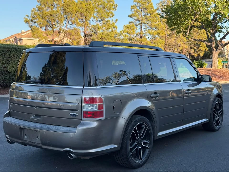 2010 Ford Flex - Image 5 of 12