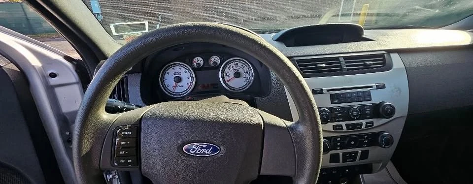 2010 Ford Focus 2nd Gen - Image 16 of 20
