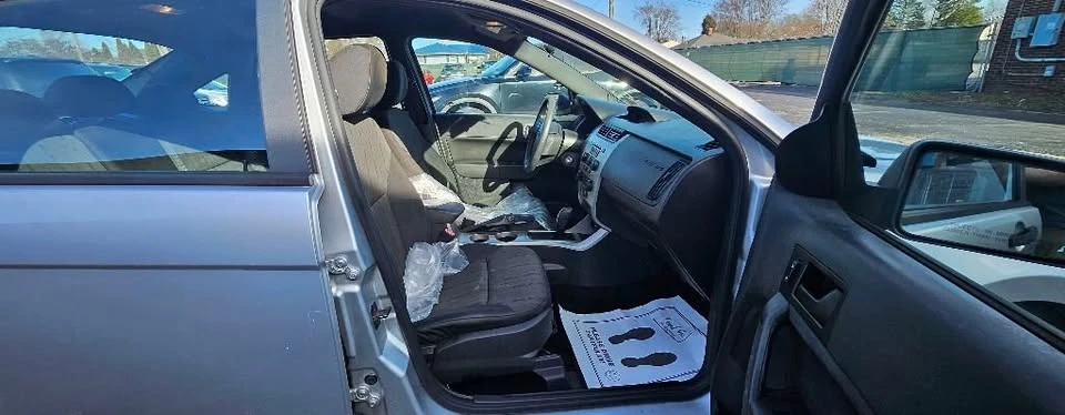 2010 Ford Focus 2nd Gen - Image 15 of 20