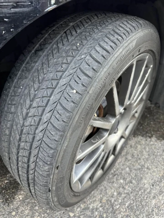 2010 Ford Focus 2nd Gen - Image 13 of 14