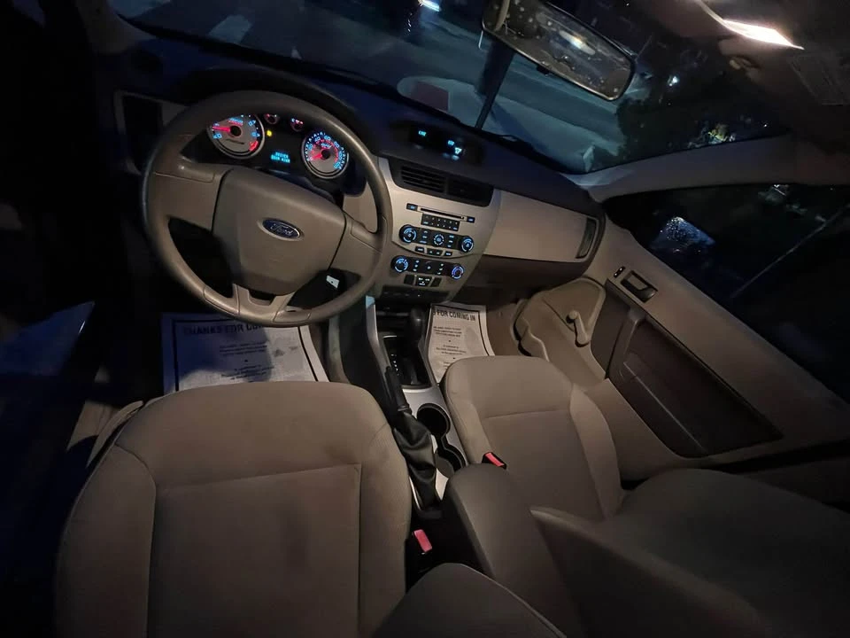 2010 Ford Focus 2nd Gen - Image 5 of 5