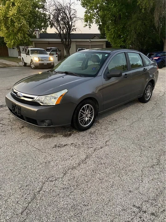 2010 Ford Focus 2nd Gen - Image 8 of 11