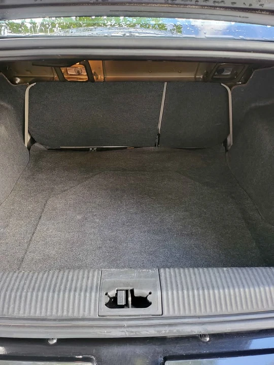 2010 Ford Focus 2nd Gen - Image 11 of 12