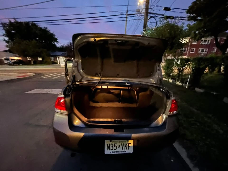 2010 Ford Focus 2nd Gen - Image 3 of 5