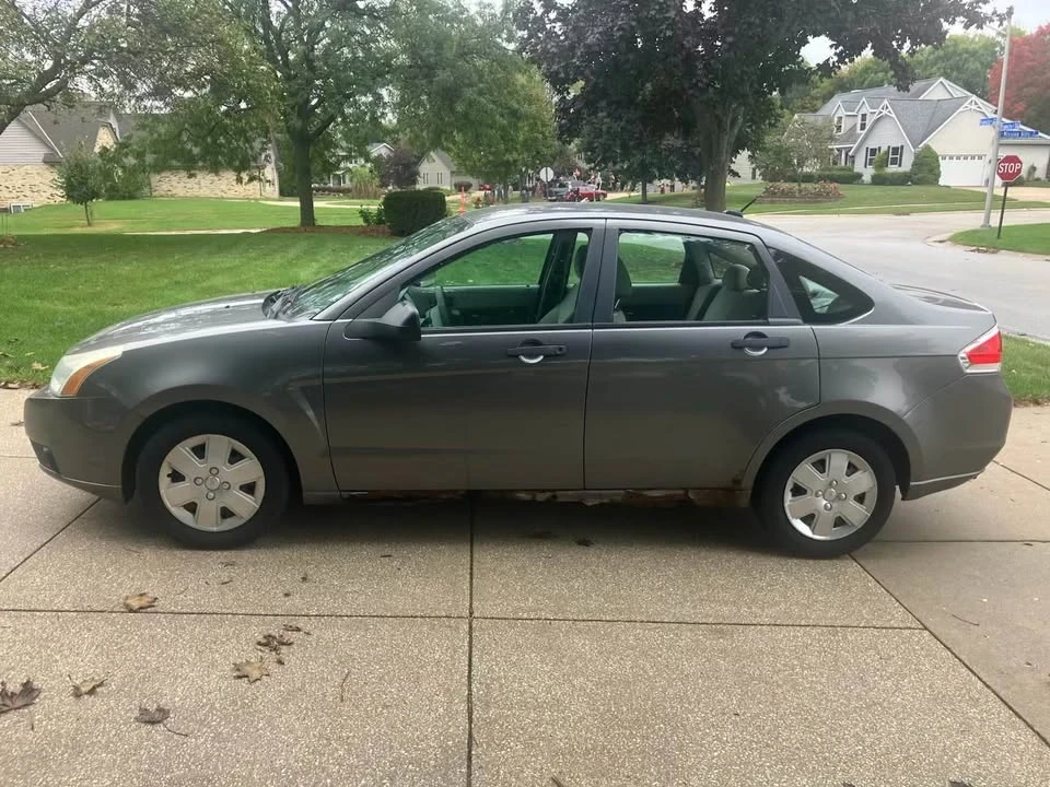 2010 Ford Focus 2nd Gen - Image 3 of 7