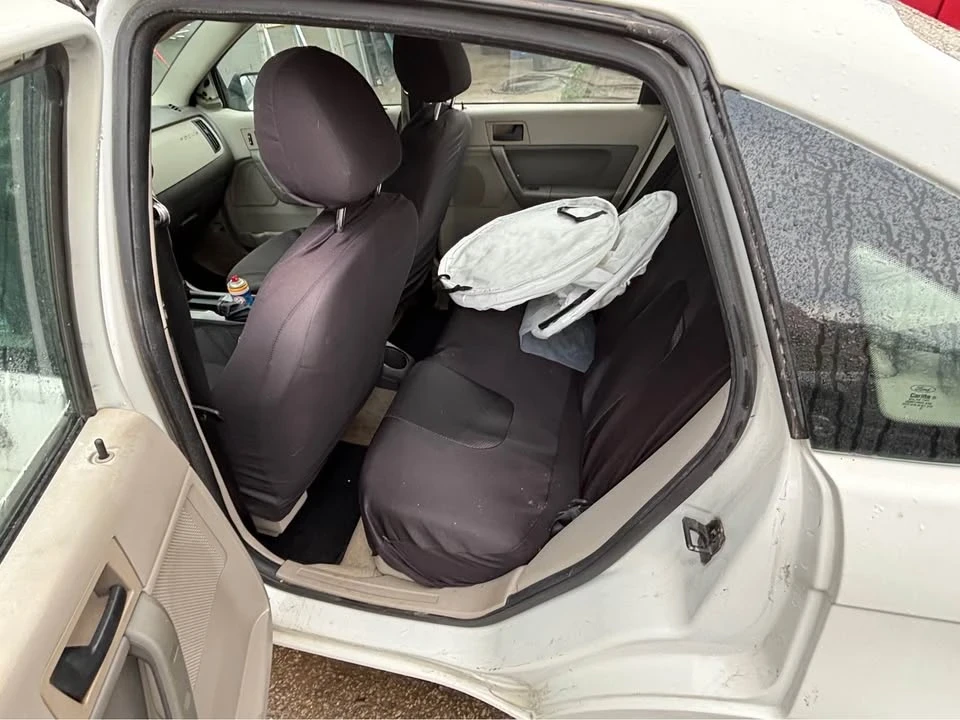 2010 Ford Focus 2nd Gen - Image 4 of 6