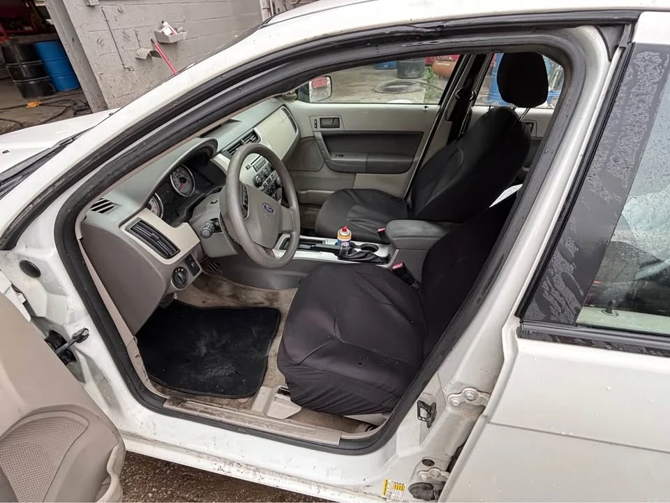 2010 Ford Focus 2nd Gen - Image 5 of 6