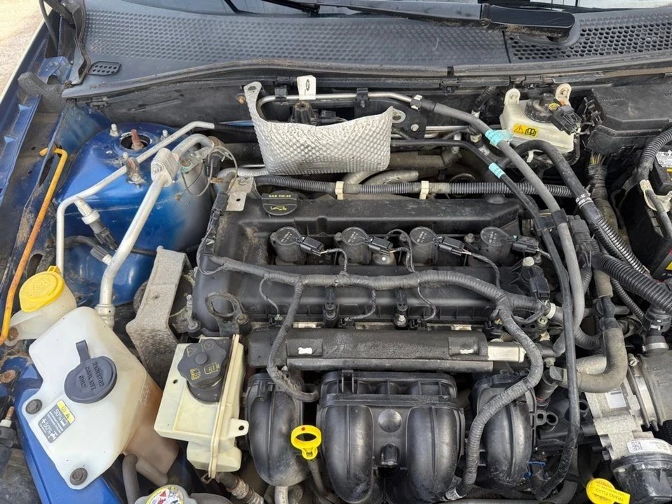 2010 Ford Focus 2nd Gen - Image 15 of 16