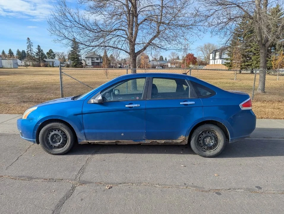 2010 Ford Focus 2nd Gen - Image 2 of 3
