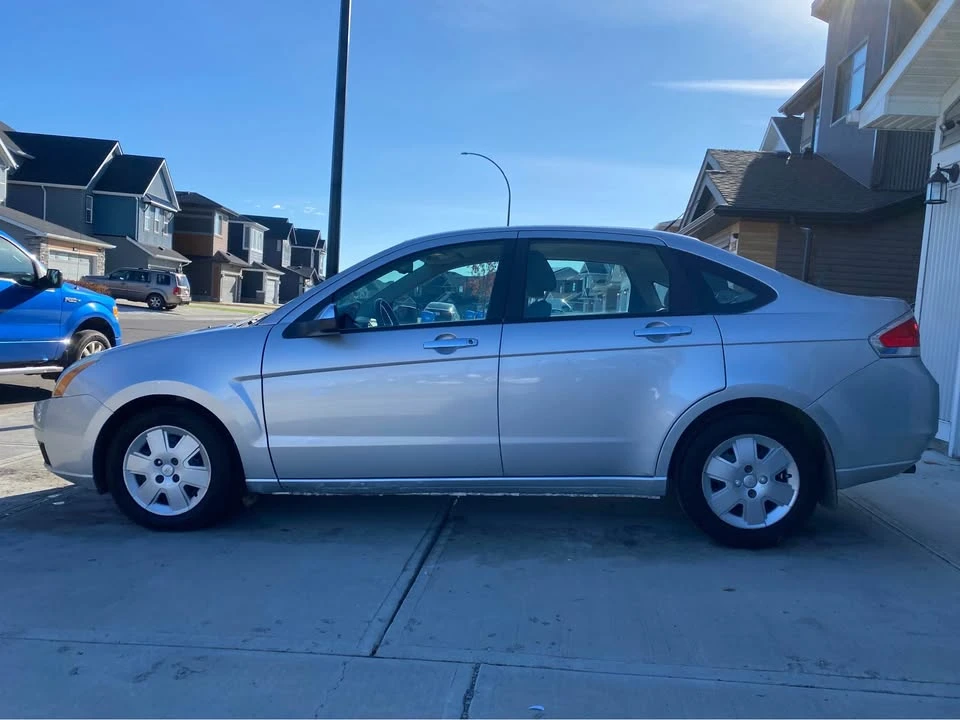 2010 Ford Focus 2nd Gen - Image 4 of 19