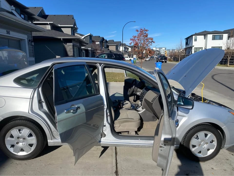 2010 Ford Focus 2nd Gen - Image 12 of 19