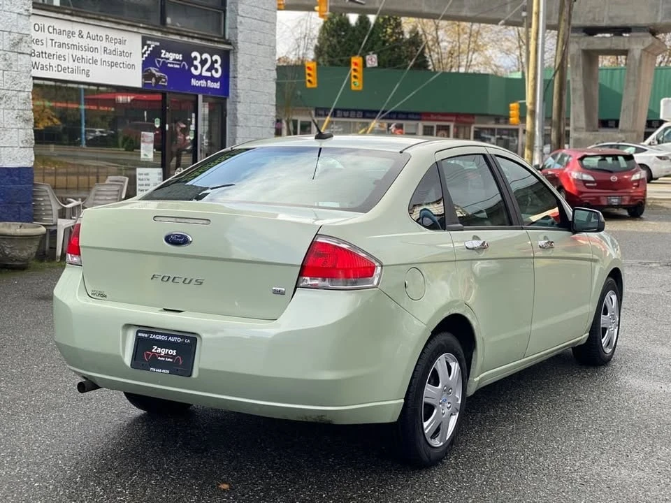 2010 Ford Focus 2nd Gen - Image 6 of 16
