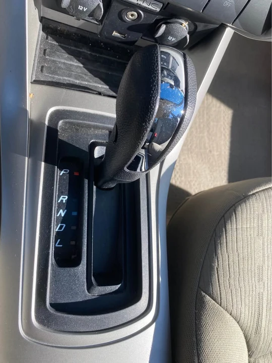 2010 Ford Focus 2nd Gen - Image 15 of 19
