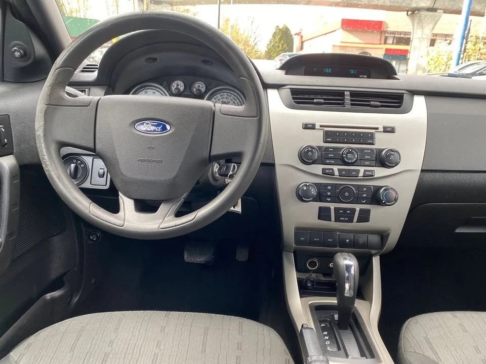 2010 Ford Focus 2nd Gen - Image 14 of 16