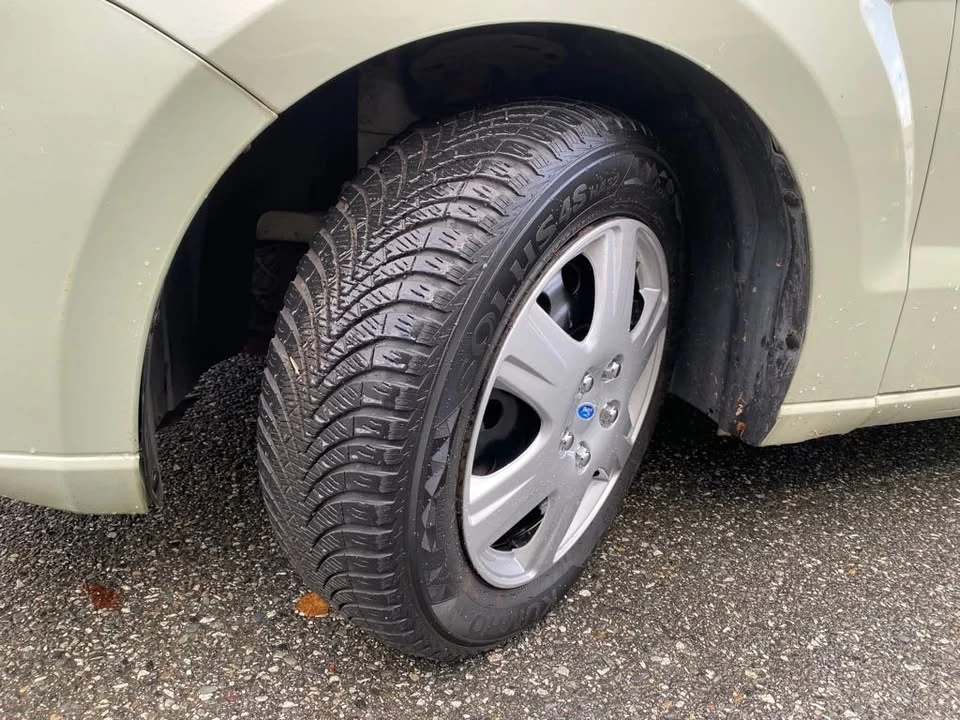 2010 Ford Focus 2nd Gen - Image 16 of 16