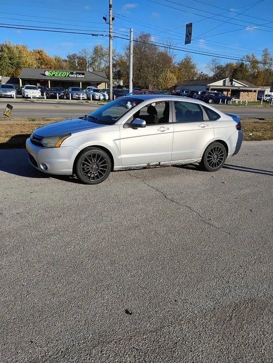 2010 Ford Focus 2nd Gen - Image 2 of 7