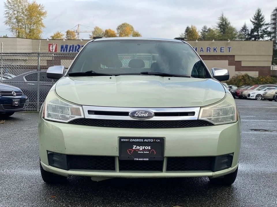 2010 Ford Focus 2nd Gen - Image 2 of 16