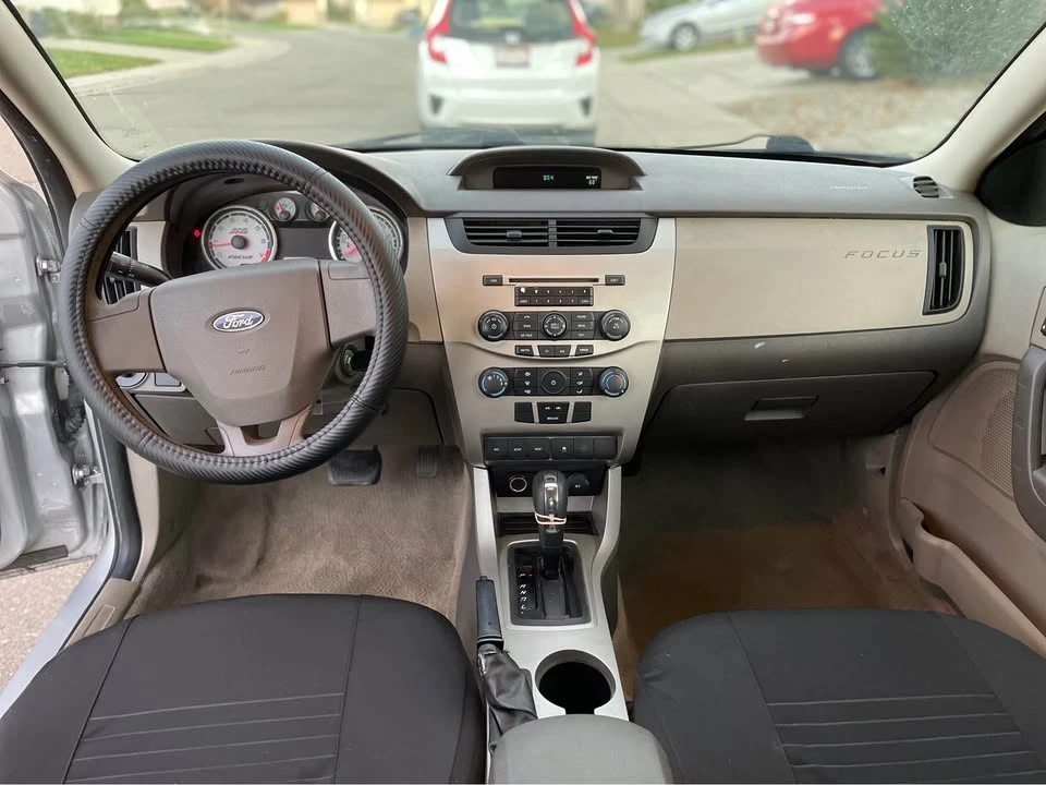 2010 Ford Focus 2nd Gen - Image 4 of 7