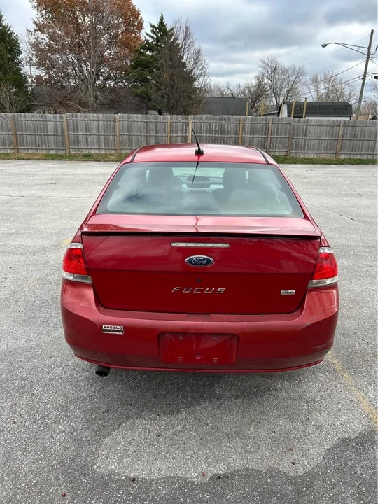 2010 Ford Focus 2nd Gen - Image 4 of 9