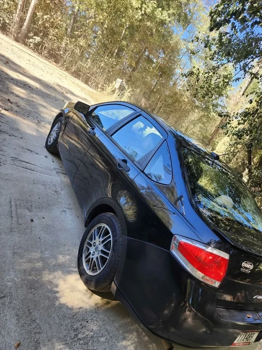 2010 Ford Focus 2nd Gen - Image 4 of 4