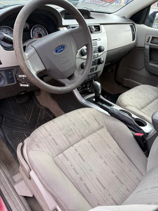 2010 Ford Focus 2nd Gen - Image 5 of 6