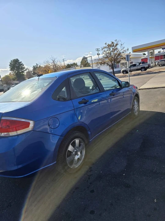 2010 Ford Focus 2nd Gen - Image 4 of 4