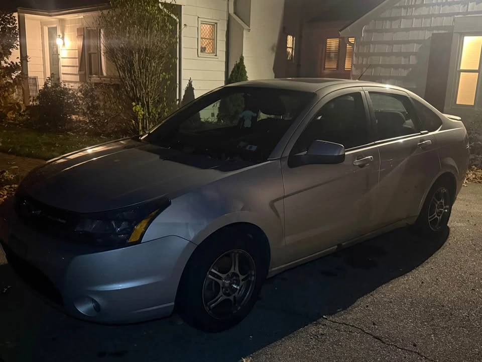 2010 Ford Focus 2nd Gen - Image 7 of 7