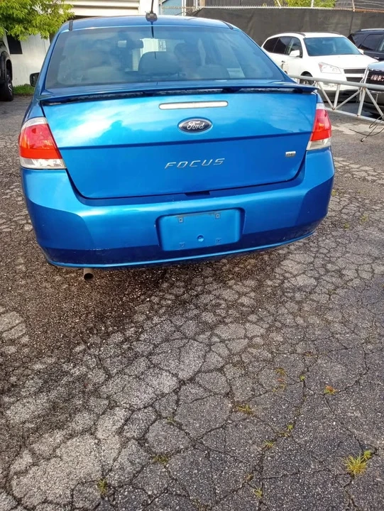 2010 Ford Focus 2nd Gen - Image 5 of 8