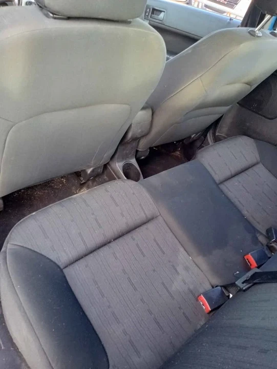 2010 Ford Focus 2nd Gen - Image 7 of 8