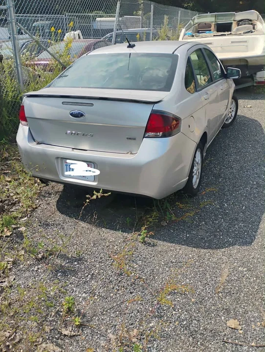 2010 Ford Focus 2nd Gen - Image 3 of 3