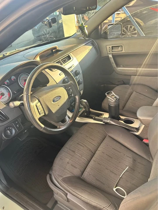 2010 Ford Focus 2nd Gen - Image 5 of 6
