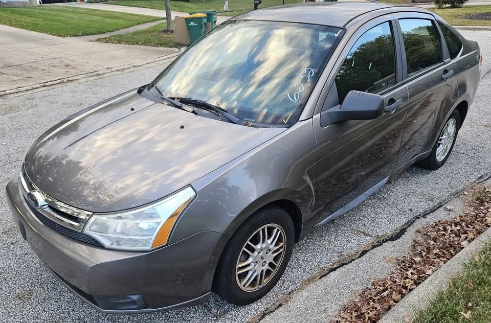 2010 Ford Focus 2nd Gen - Image 3 of 7
