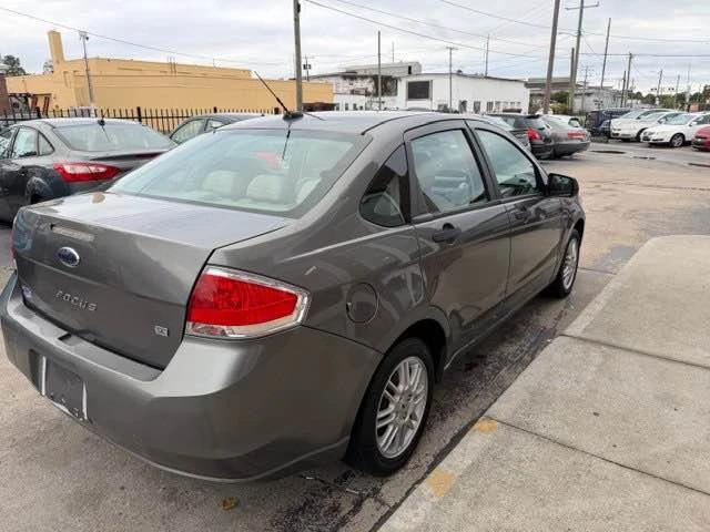 2010 Ford Focus 2nd Gen - Image 5 of 8