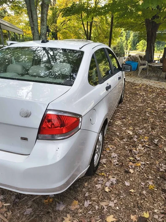 2010 Ford Focus 2nd Gen - Image 10 of 11