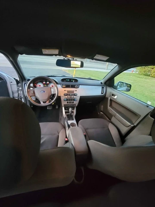 2010 Ford Focus 2nd Gen - Image 12 of 12