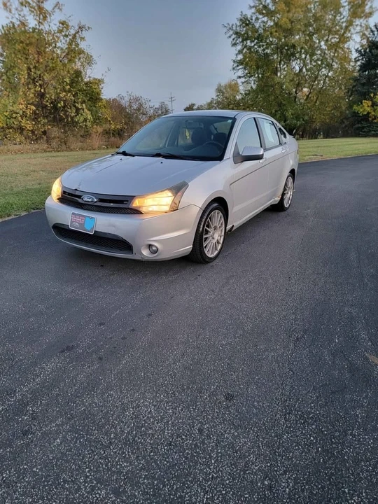 2010 Ford Focus 2nd Gen - Image 9 of 12