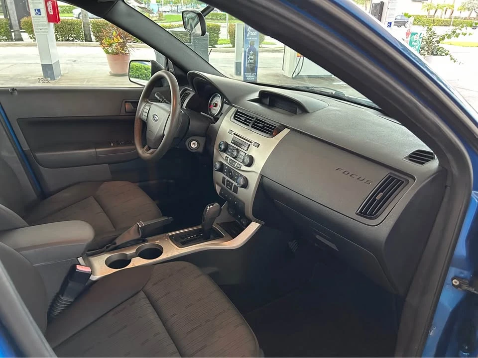 2010 Ford Focus 2nd Gen - Image 10 of 11