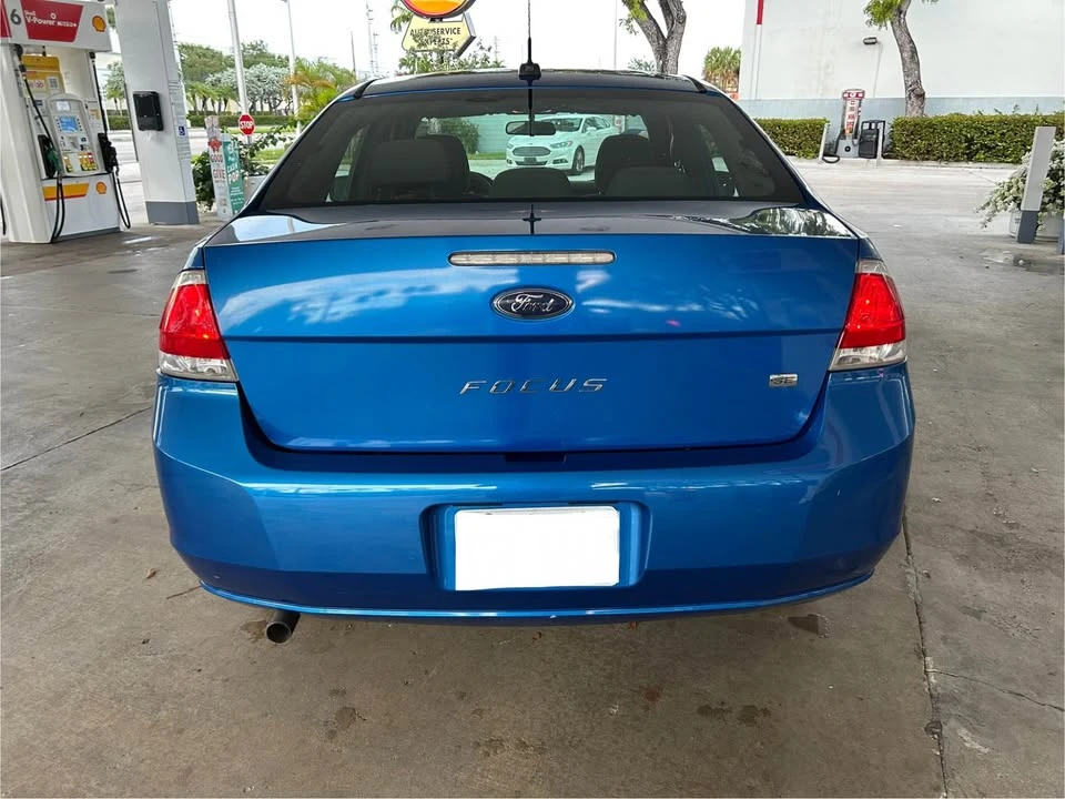 2010 Ford Focus 2nd Gen - Image 7 of 11